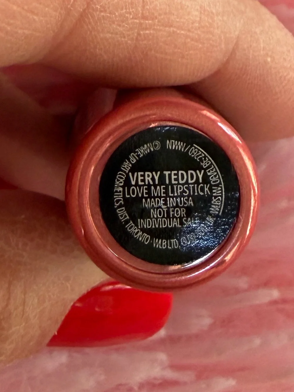 Mac Very Teddy  Love Me Silky Matte Lipstick BN